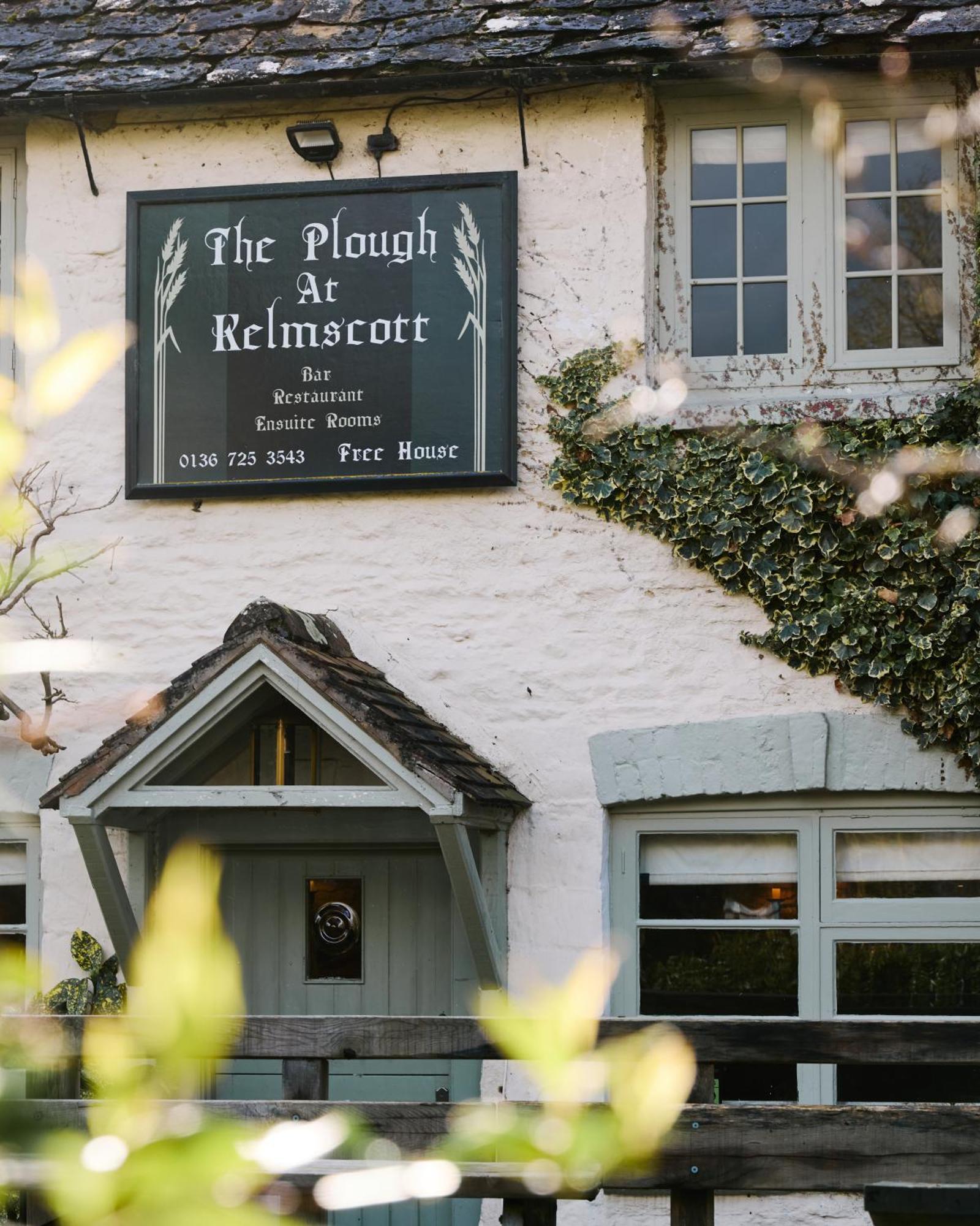 The Plough Inn Little Faringdon Exteriér fotografie